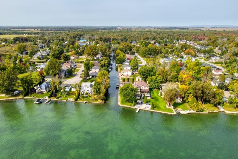 Drone portfolio example 4 - Professional real estate photography by Hausvalet